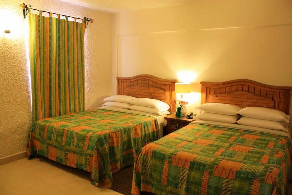 Hotel Abadia Plaza Guanajuato Esterno foto